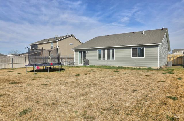 11833 Montpelier, Caldwell, ID 83607