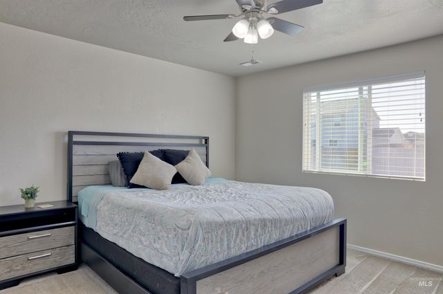 11833 Montpelier, Caldwell, ID 83607