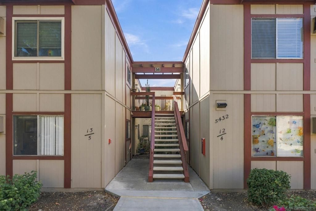 5432 Adobe Falls 12, San Diego, CA 92120 — photo 3