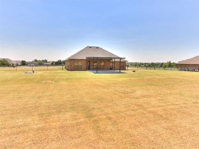 2282 County Road 1311, Blanchard, OK 73010