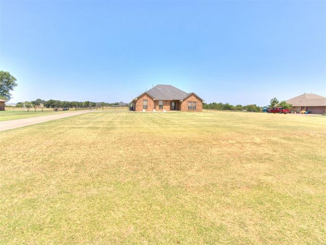 2282 County Road 1311, Blanchard, OK 73010