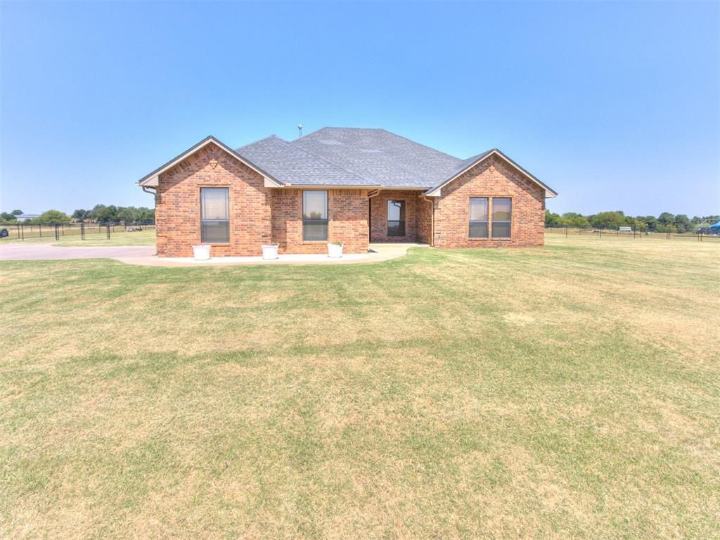 2282 County Road 1311, Blanchard, OK 73010
