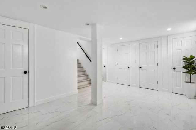 92 Cornell Ave, Rahway City, NJ 07065