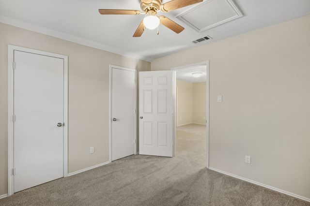 2116 S Winding Creek Drive, Grapevine, TX 76051