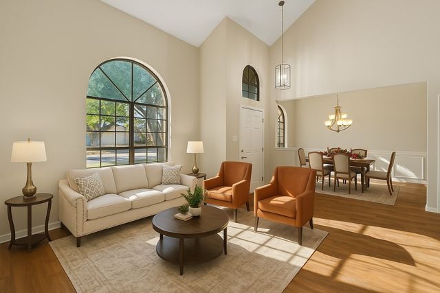 2116 S Winding Creek Drive, Grapevine, TX 76051