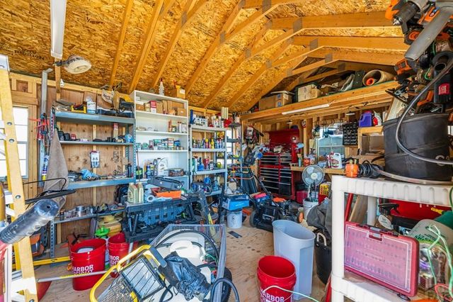 206 Indian Hills Rd, Florence, CO 81226