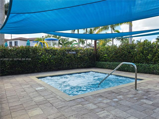 3347 W 106th Ter, Hialeah, FL 33018