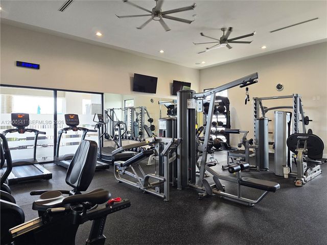 3347 W 106th Ter, Hialeah, FL 33018