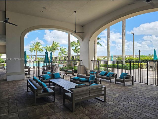 3347 W 106th Ter, Hialeah, FL 33018