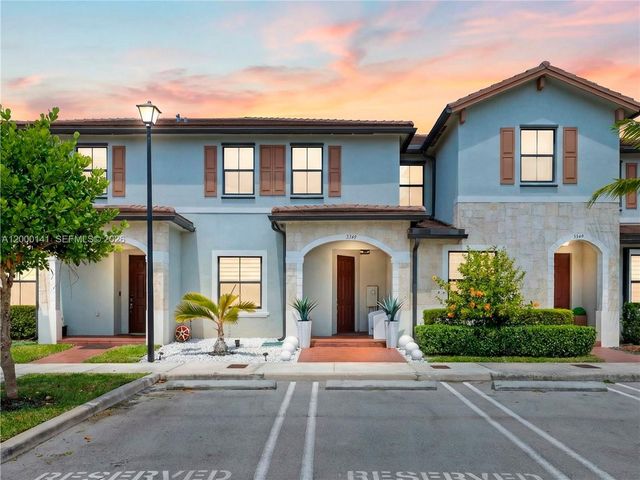 3347 W 106th Ter, Hialeah, FL 33018