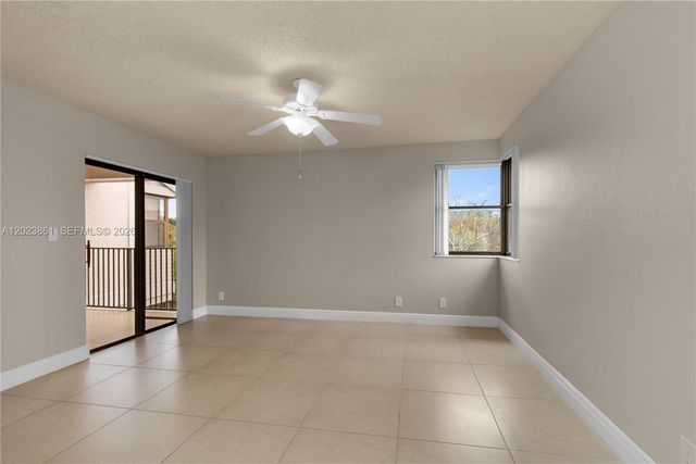 10105 W Sunrise Blvd 306, Plantation, FL 33322