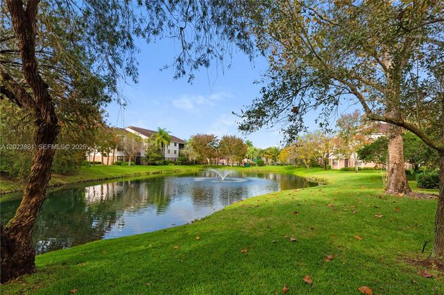 10105 W Sunrise Blvd 306, Plantation, FL 33322