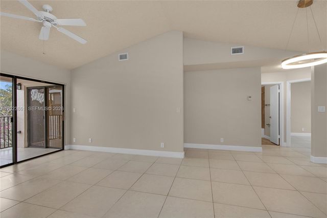 10105 W Sunrise Blvd 306, Plantation, FL 33322