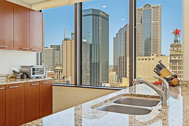 1200 Main Street 2512, Dallas, TX 75202