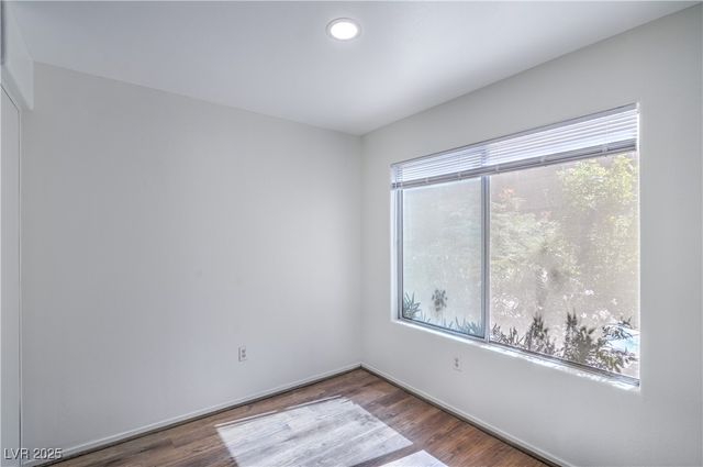 5710 East Tropicana Avenue 1017, Las Vegas, NV 89122