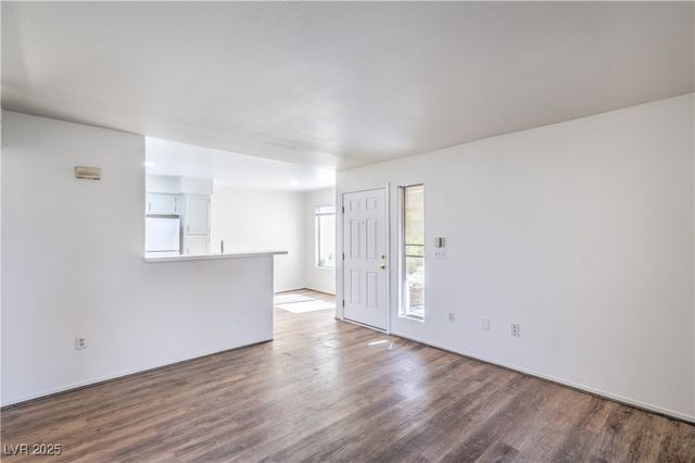 5710 East Tropicana Avenue 1017, Las Vegas, NV 89122