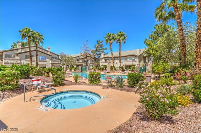 5710 East Tropicana Avenue 1017, Las Vegas, NV 89122