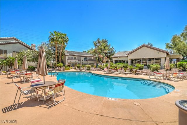 5710 East Tropicana Avenue 1017, Las Vegas, NV 89122