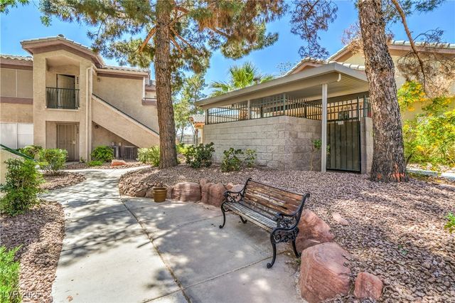 5710 East Tropicana Avenue 1017, Las Vegas, NV 89122