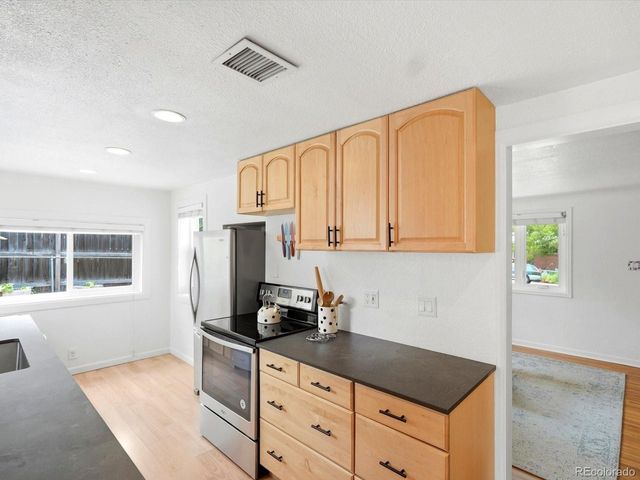 3376 S Corona St, Englewood, CO 80113
