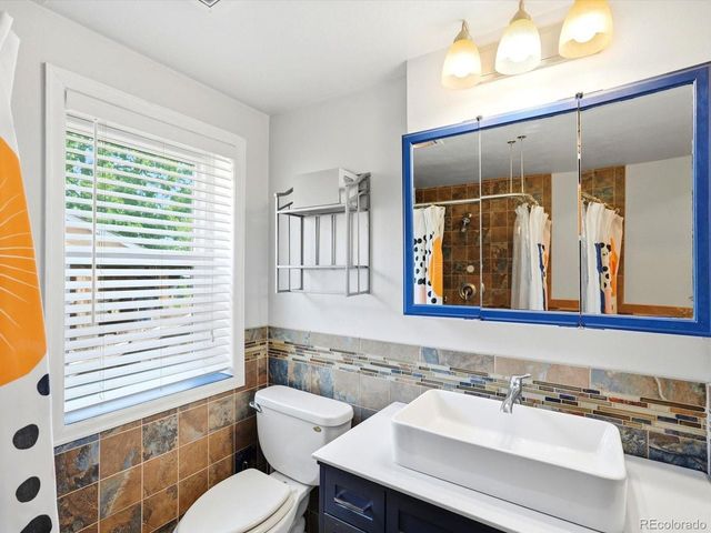 3376 S Corona St, Englewood, CO 80113