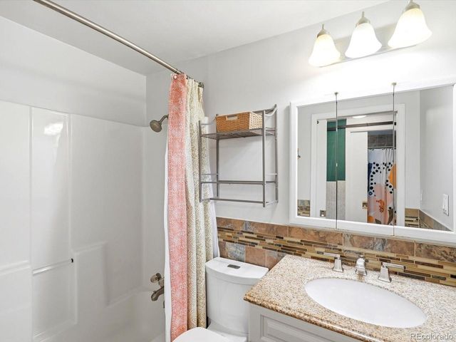 3376 S Corona St, Englewood, CO 80113