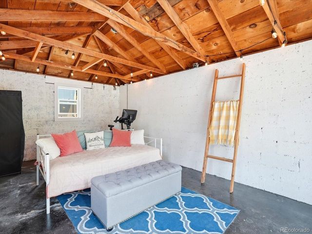3376 S Corona St, Englewood, CO 80113