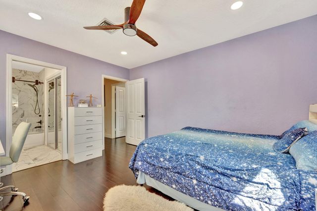 6131 NW 30th Avenue, Boca Raton, FL 33496