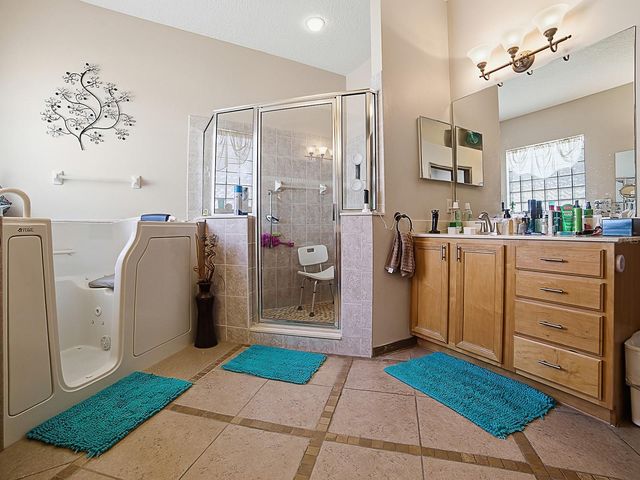 24511 BOCAGE WAY, Leesburg, FL 34748