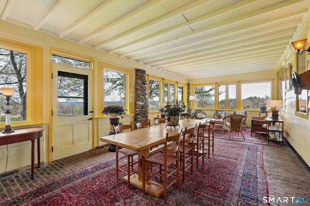 34 Black Snake Lane, Bridgewater, CT 06752