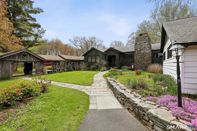 34 Black Snake Lane, Bridgewater, CT 06752