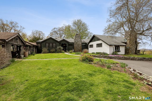 34 Black Snake Lane, Bridgewater, CT 06752