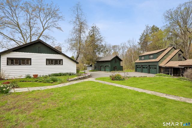 34 Black Snake Lane, Bridgewater, CT 06752
