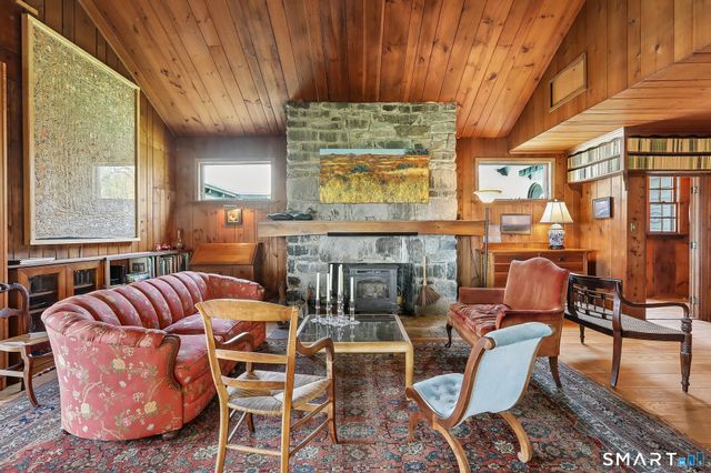 34 Black Snake Lane, Bridgewater, CT 06752