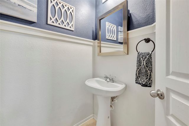 3012 Cambridge Meadows Lane, Dickinson, TX 77539