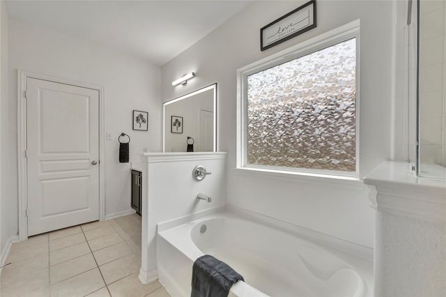 3012 Cambridge Meadows Lane, Dickinson, TX 77539