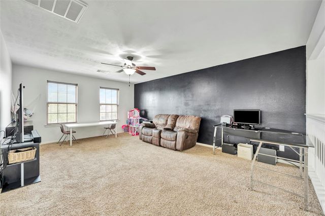 3012 Cambridge Meadows Lane, Dickinson, TX 77539