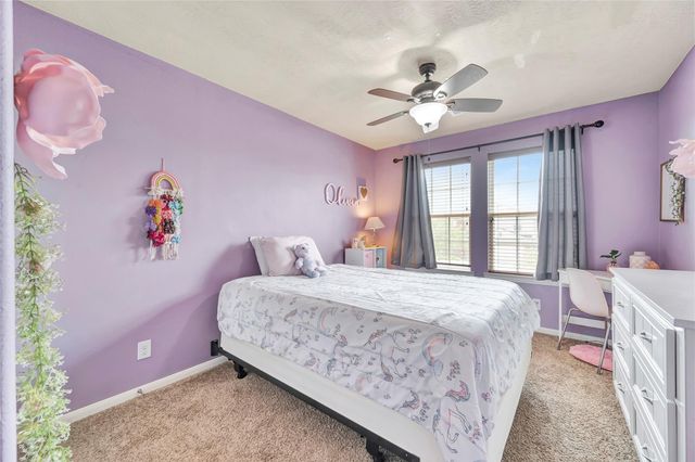 3012 Cambridge Meadows Lane, Dickinson, TX 77539