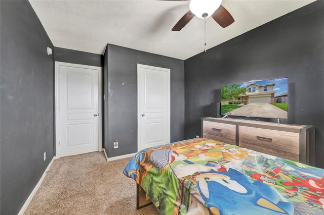 3012 Cambridge Meadows Lane, Dickinson, TX 77539