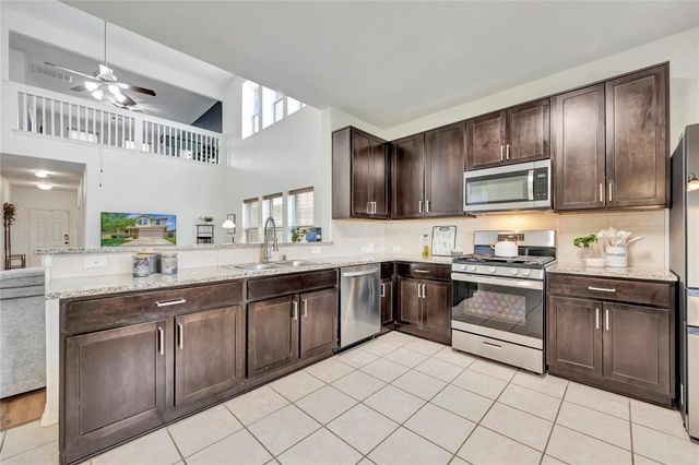 3012 Cambridge Meadows Lane, Dickinson, TX 77539