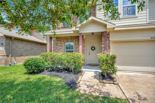 3012 Cambridge Meadows Lane, Dickinson, TX 77539