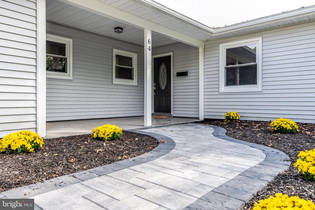 64 TWISTING LN, WILLINGBORO, NJ 08046 — photo 4