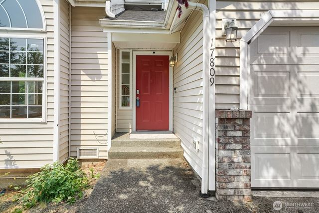17809 112th Avenue SE, Renton, WA 98055