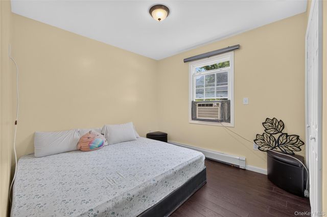 14330 185th Street, Springfield Gardens, NY 11413