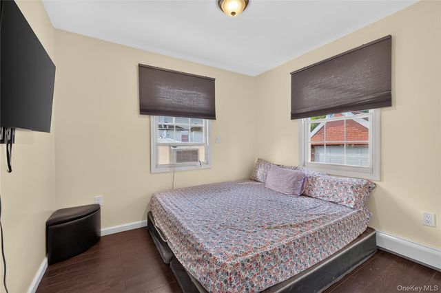 14330 185th Street, Springfield Gardens, NY 11413