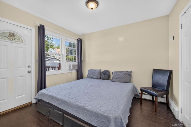 14330 185th Street, Springfield Gardens, NY 11413