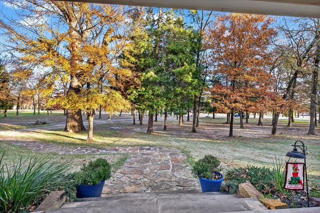 323 Vz County Road 2103, Canton, TX 75103