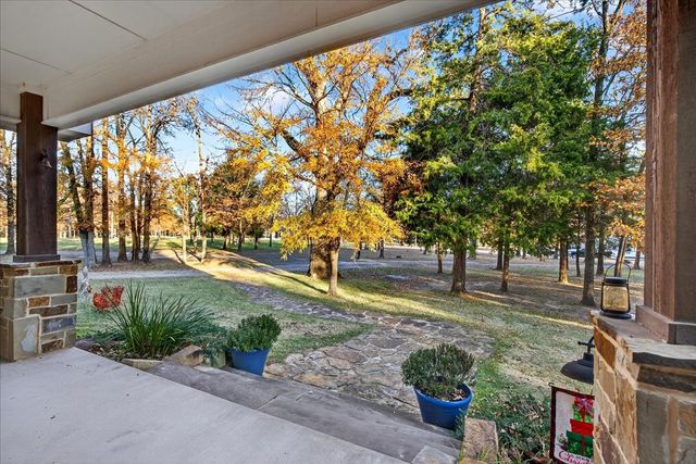 323 Vz County Road 2103, Canton, TX 75103