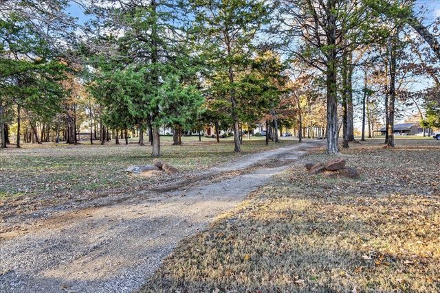 323 Vz County Road 2103, Canton, TX 75103