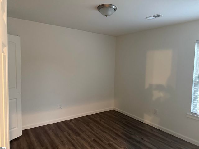 117 Colleton Lane, Clinton, SC 29325